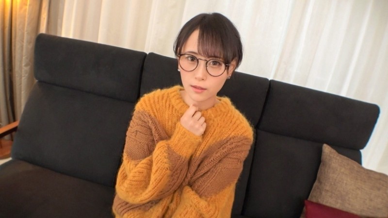 SIRO-4712 - [First shot] [Beginner's whitening skin] [Curious precocious musume] A beginner glasses girl with only one experienced person appears